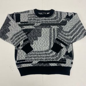 80’s 90’s Black and White Sweater